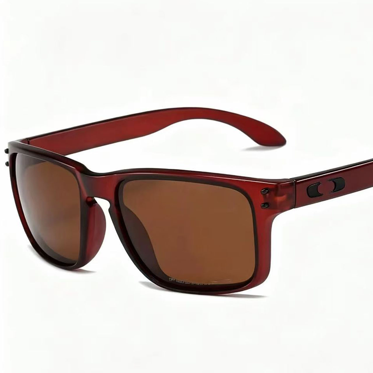 Vintage Outdoor Fashion - Men's Vintage-Inspired Fashion Glasses with Large