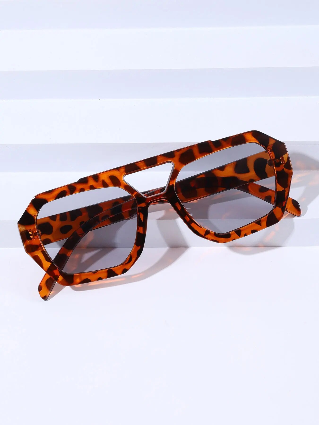 Fashion Vintage Square Irregul - Vintage Outdoor Fashion 评论和价格