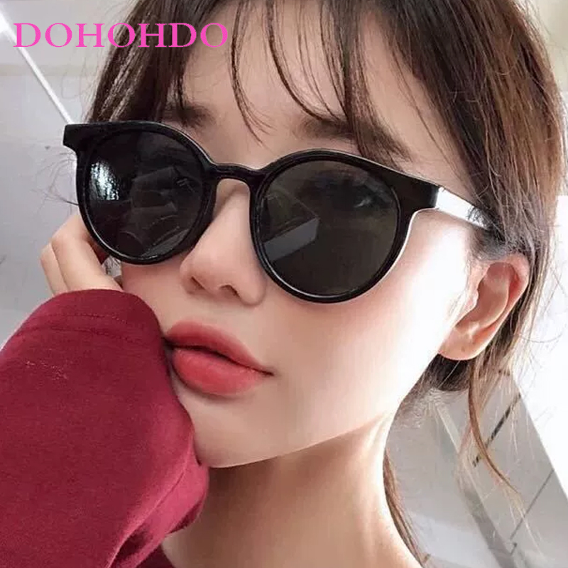Vintage Classic Oval Sunglasse - Vintage Fashion Photography 评论和价格