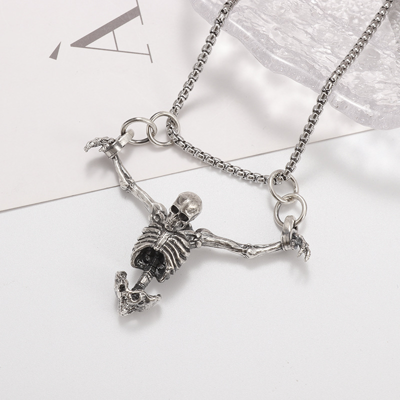 Mens Gothic Vintage Silver Pla - Quirky Vintage Fashion 评论和价格