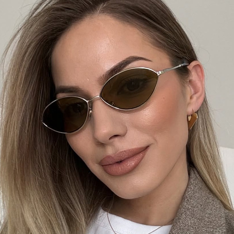 Retro Cat Eye Woman Sunglasses - Vintage Outdoor Fashion 评论和价格