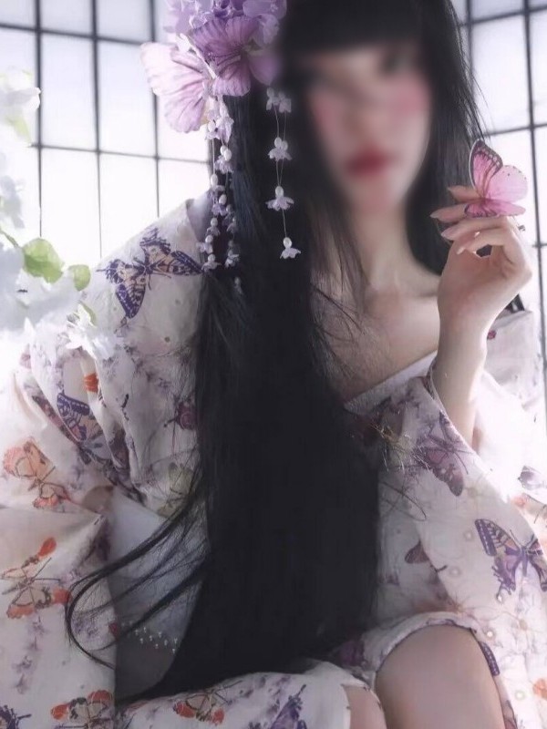 Traditional Japanese Kimono Co - Vintage Fashion Photography 评论和价格