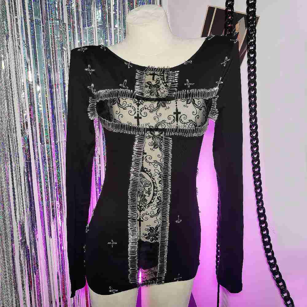 Emo Gothic T-Shirt 90s Vintage - Vintage Fashion Revival 评论和价格