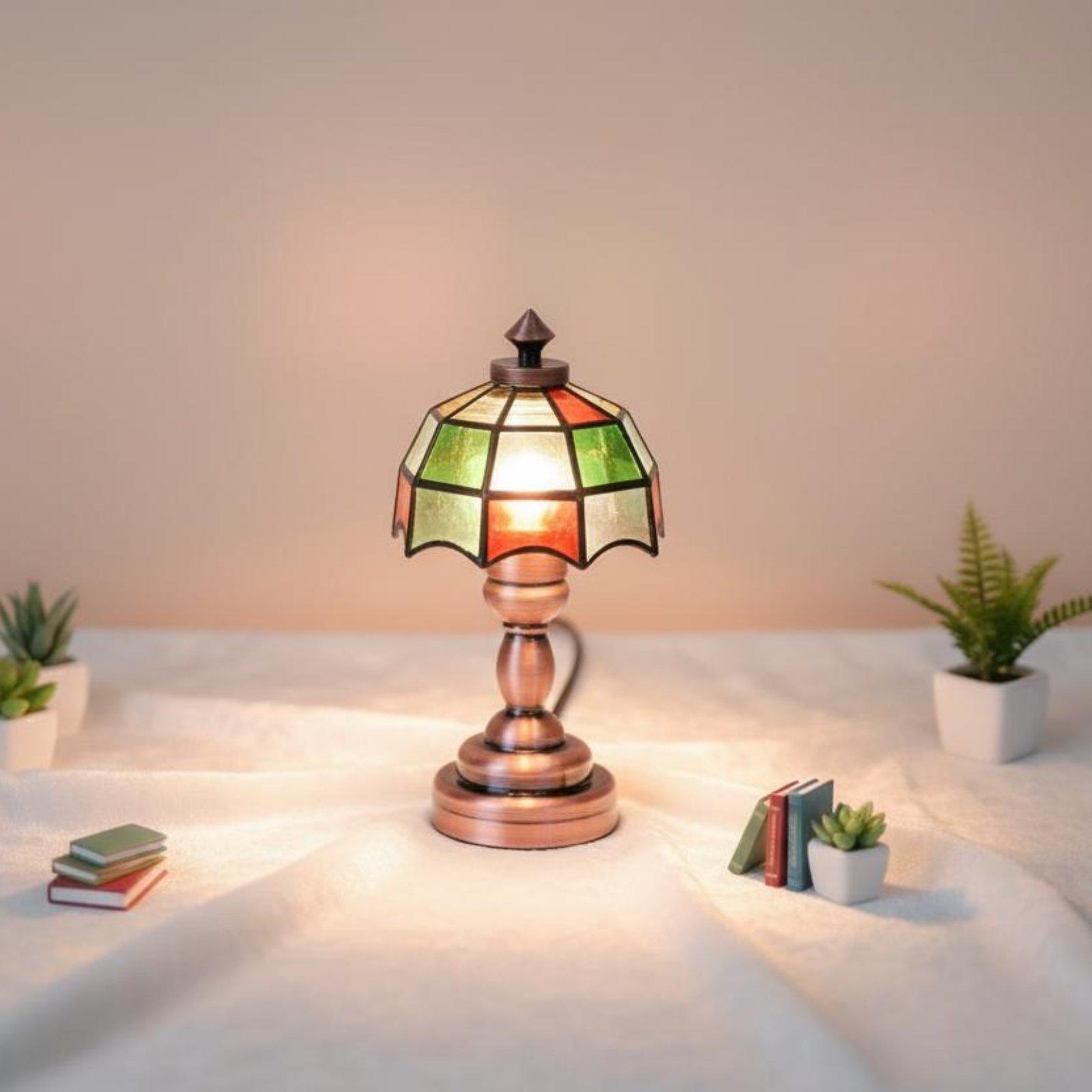 Miniature Lamp Vintage Alloy G - Vintage Fashion Dolls 评论和价格